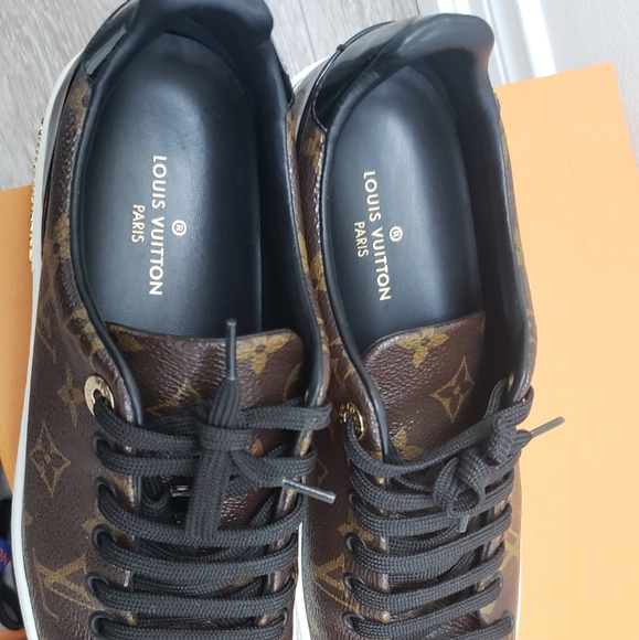 100% Authentic Louis Vuitton FrontRow canvas sneaker, Sz 38 - Picture 8 of 12